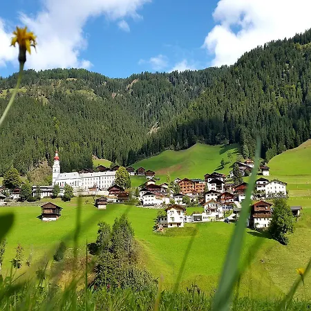 Hotel Der Paternwirt 4*